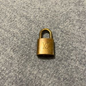 LV Lock